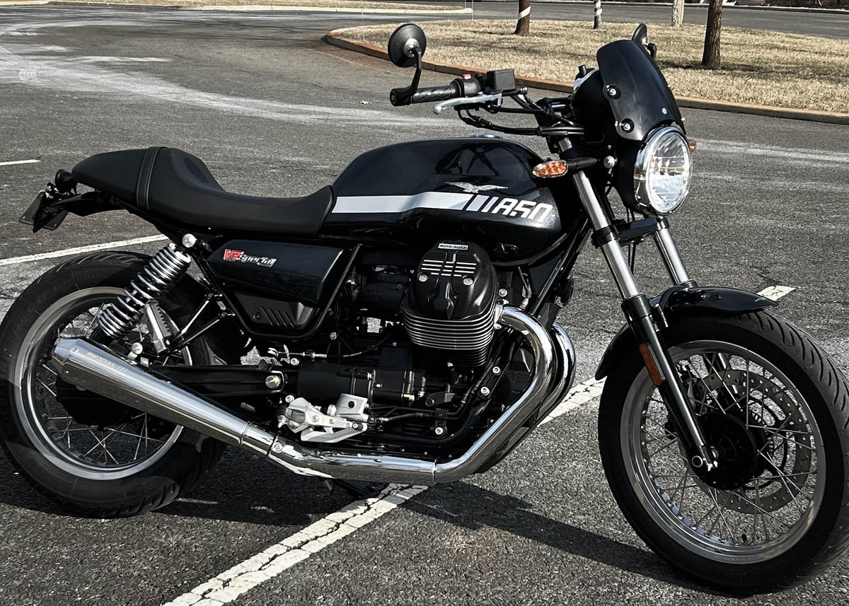 Moto Guzzi V7 850